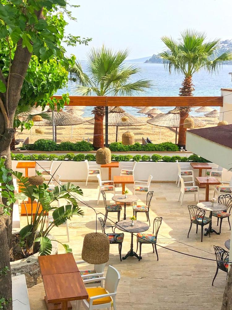 Butikhan Hotel Gundogan  Eksteriør bilde