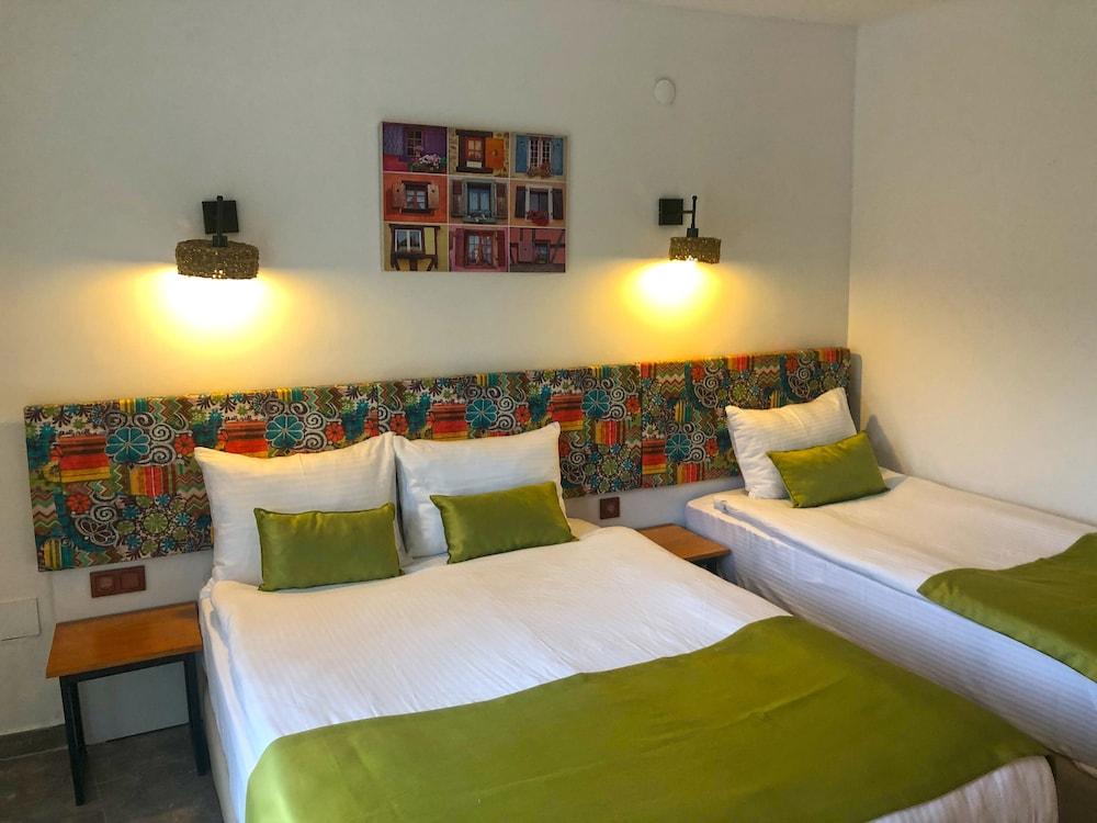 Butikhan Hotel Gundogan  Eksteriør bilde